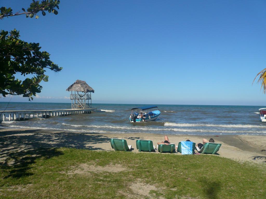 Hotel Salvador Gaviota Lívingston エクステリア 写真