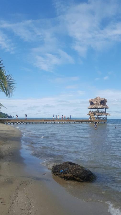 Hotel Salvador Gaviota Lívingston エクステリア 写真